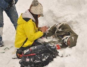 绳索速降教学视频,掌握安全速降技巧全攻略