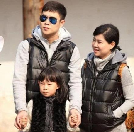 小沈阳唱歌视频,搞笑视频引网友热议